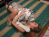 Teen Trying To Have Sex With A Tiger